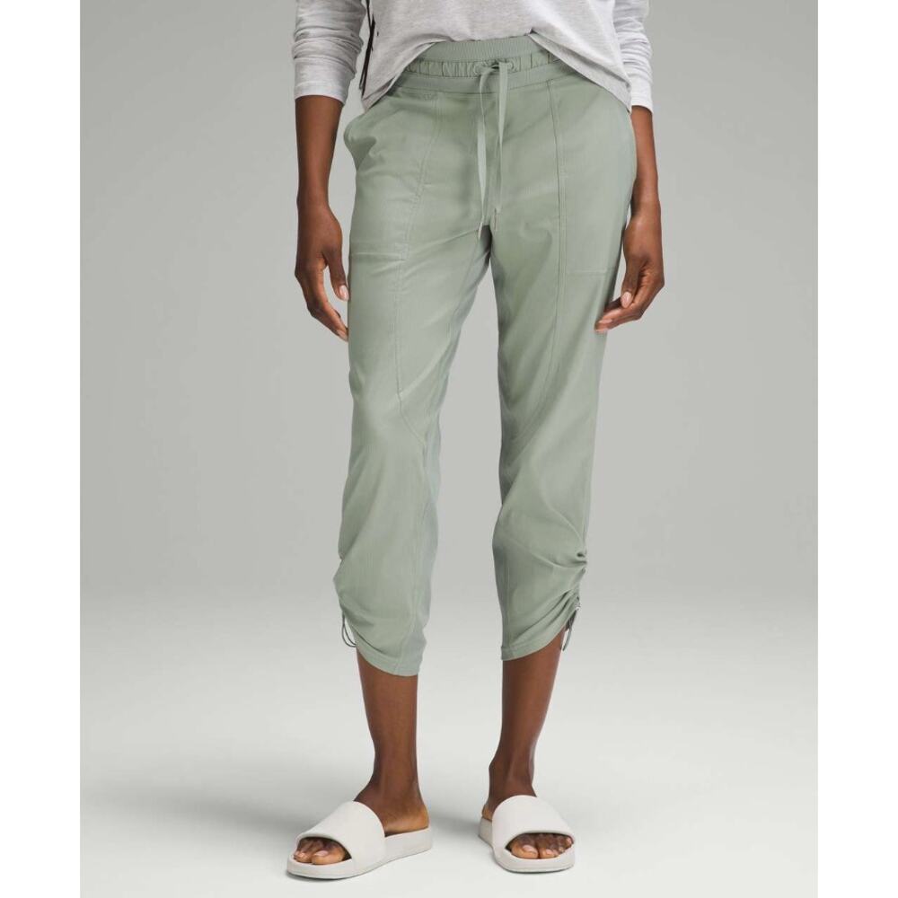 Lululemon Dance Studio Mid-Rise Cropped Pant Palm Court Size 2